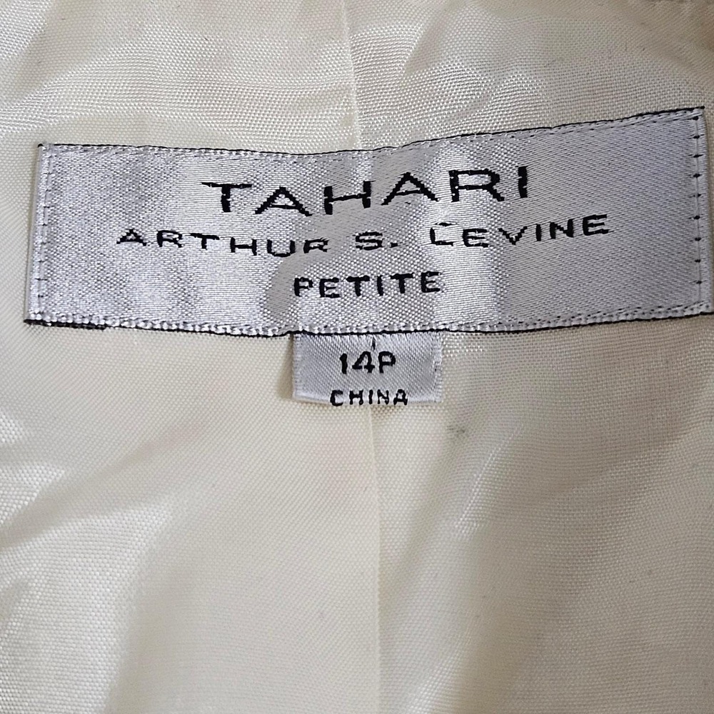 Tahari Arthur S Levine Ivory Ruffle Bouclé Blazer Y2K Petite 14P Office Chic - Picture 6 of 14